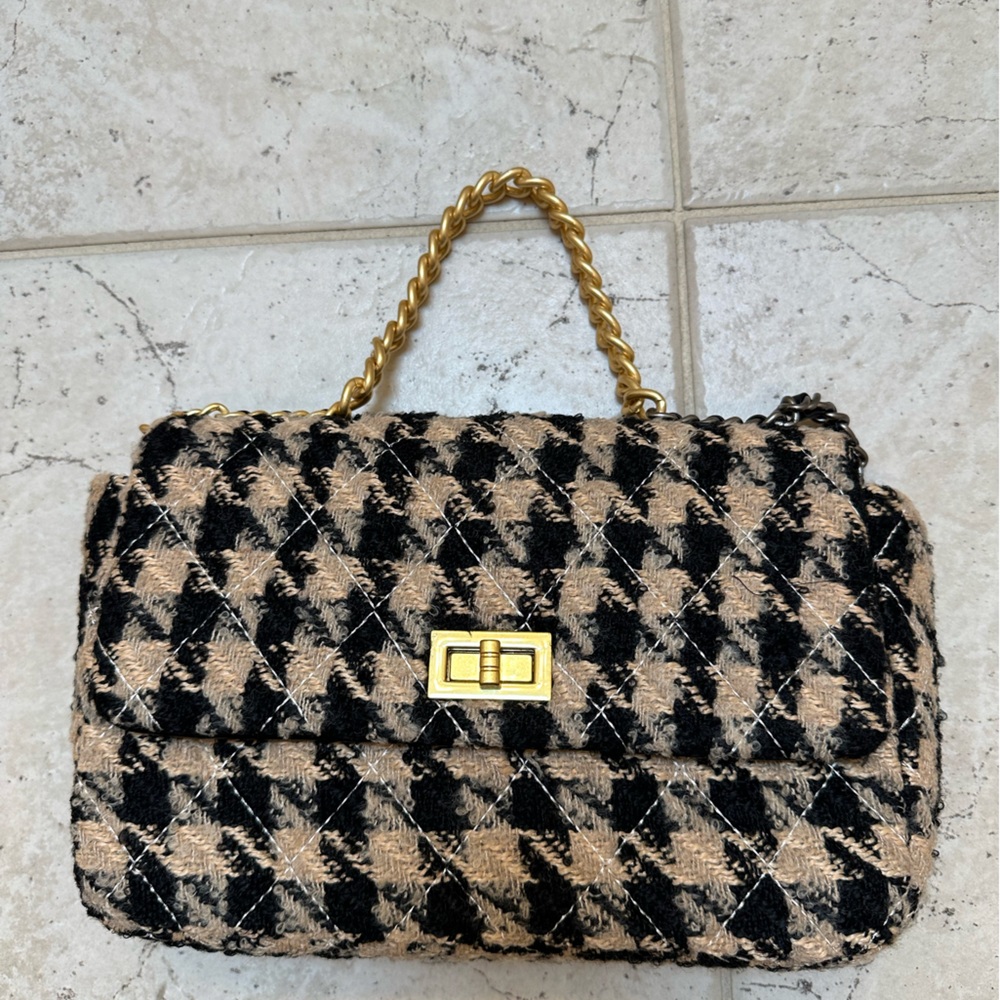 Amazon Black and Tan Houndstooth Shoulder Bag